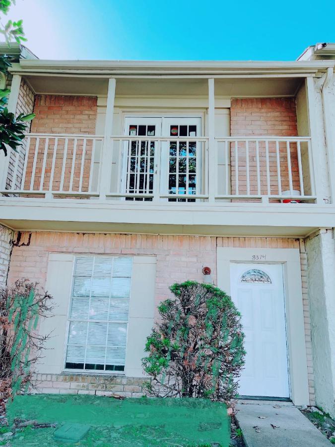 77072 New Remodeled Cute Townhome Sw 休斯敦 外观 照片